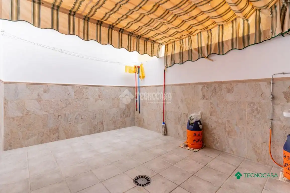 Piso en venta en Roquetas de Mar con Aire acondicionado, Terraza y Balcón