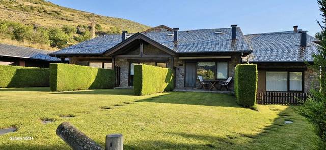 Casa adosada en Alquiler en Carrer de Dalt, 15 en Isòvol