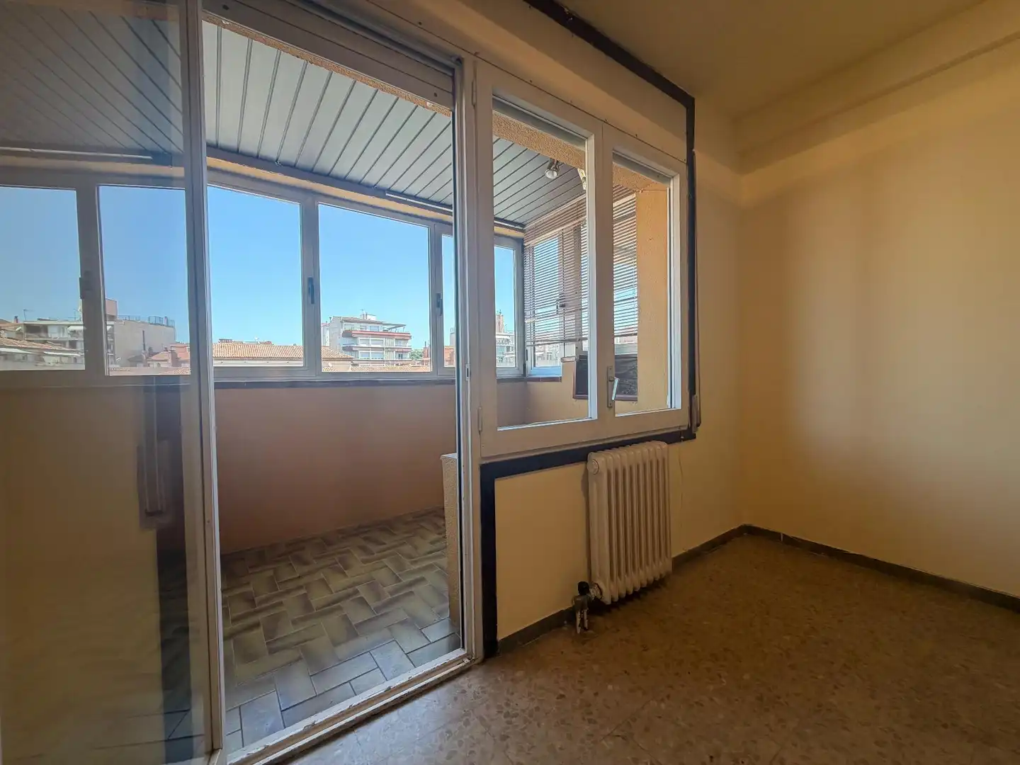 Flat with terrace for sale in Calle Emili Grahit, imagen 38