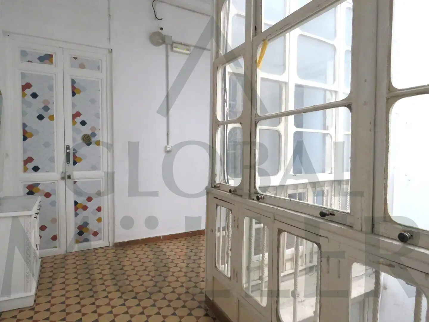 Piso en venta en Cartagena con Amueblado y Balcón