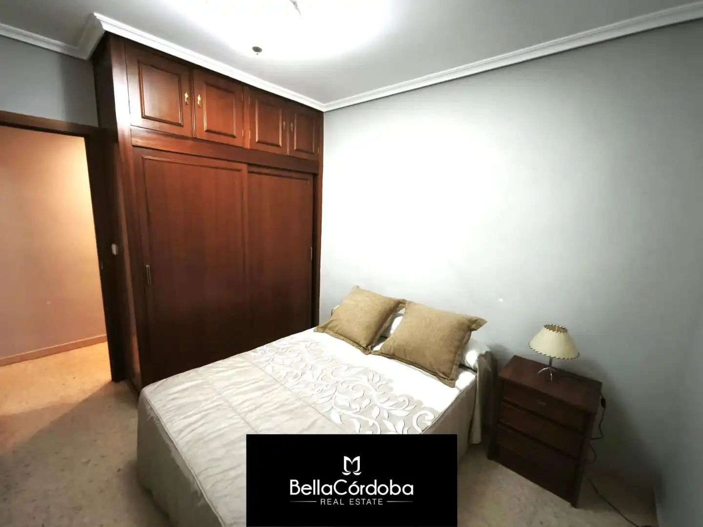 Bedroom of Flat for sale in Córdoba  with Air Conditioner and Heating