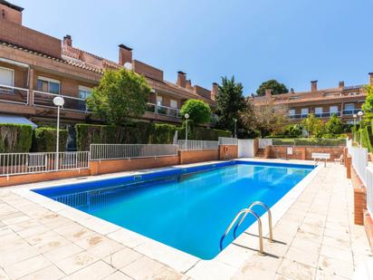 Piscina de Casa adosada en venda en  Tarragona Capital amb Aire condicionat, Calefacció i Terrassa