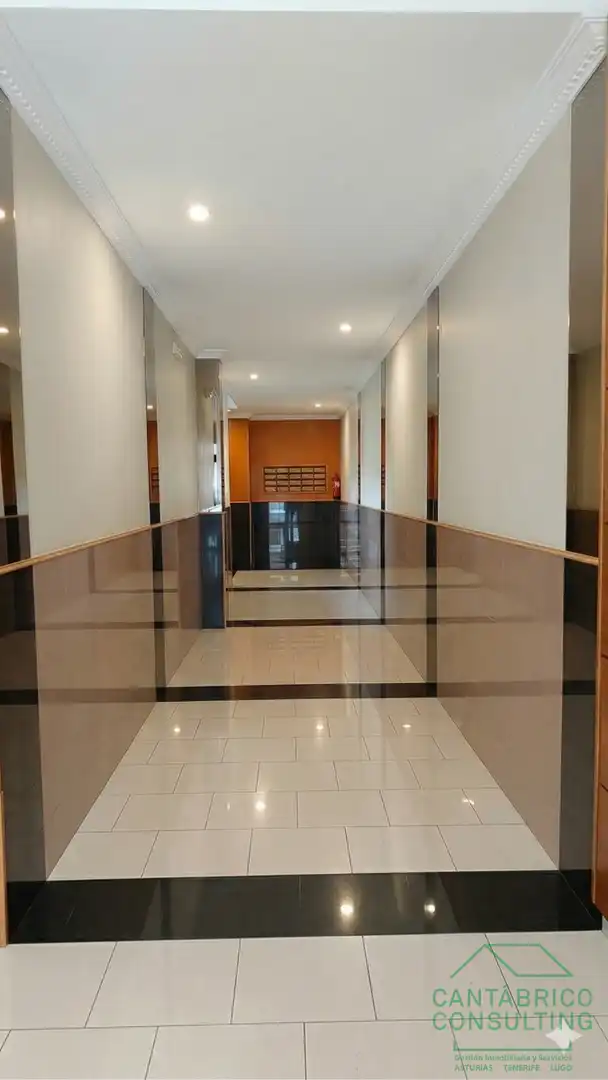 Wohnung zum Verkauf in Navia mit Heizung, Parkett und Terrasse