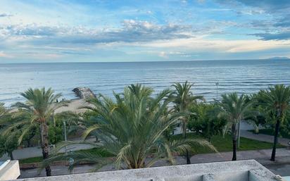 Exterior view of Flat for sale in Cambrils  with Terrace, Balcony and Alarm