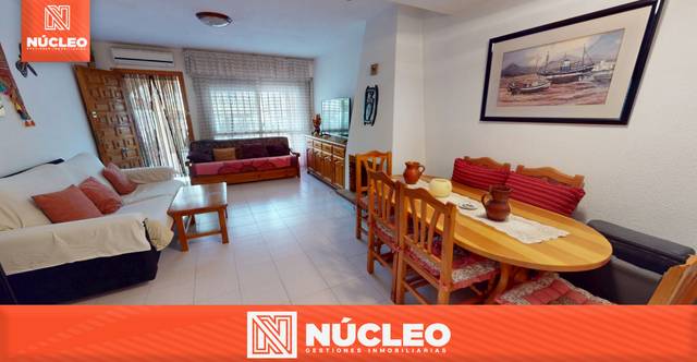 Piso en Venta en Carrer d'Oriola en Pueblo Acantilado - Lanuza