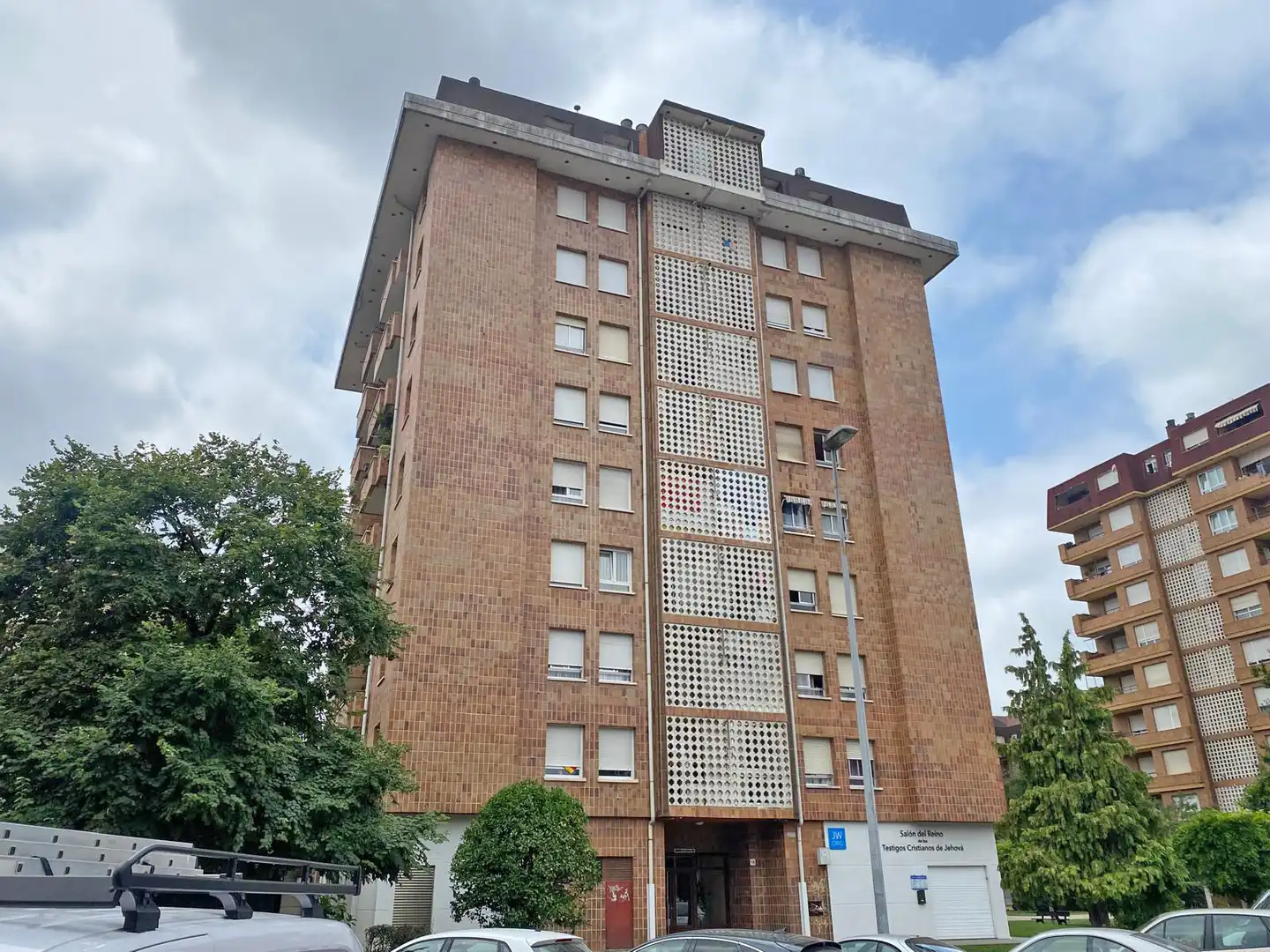 Vista exterior de Pis en venda en Torrelavega  amb Terrassa