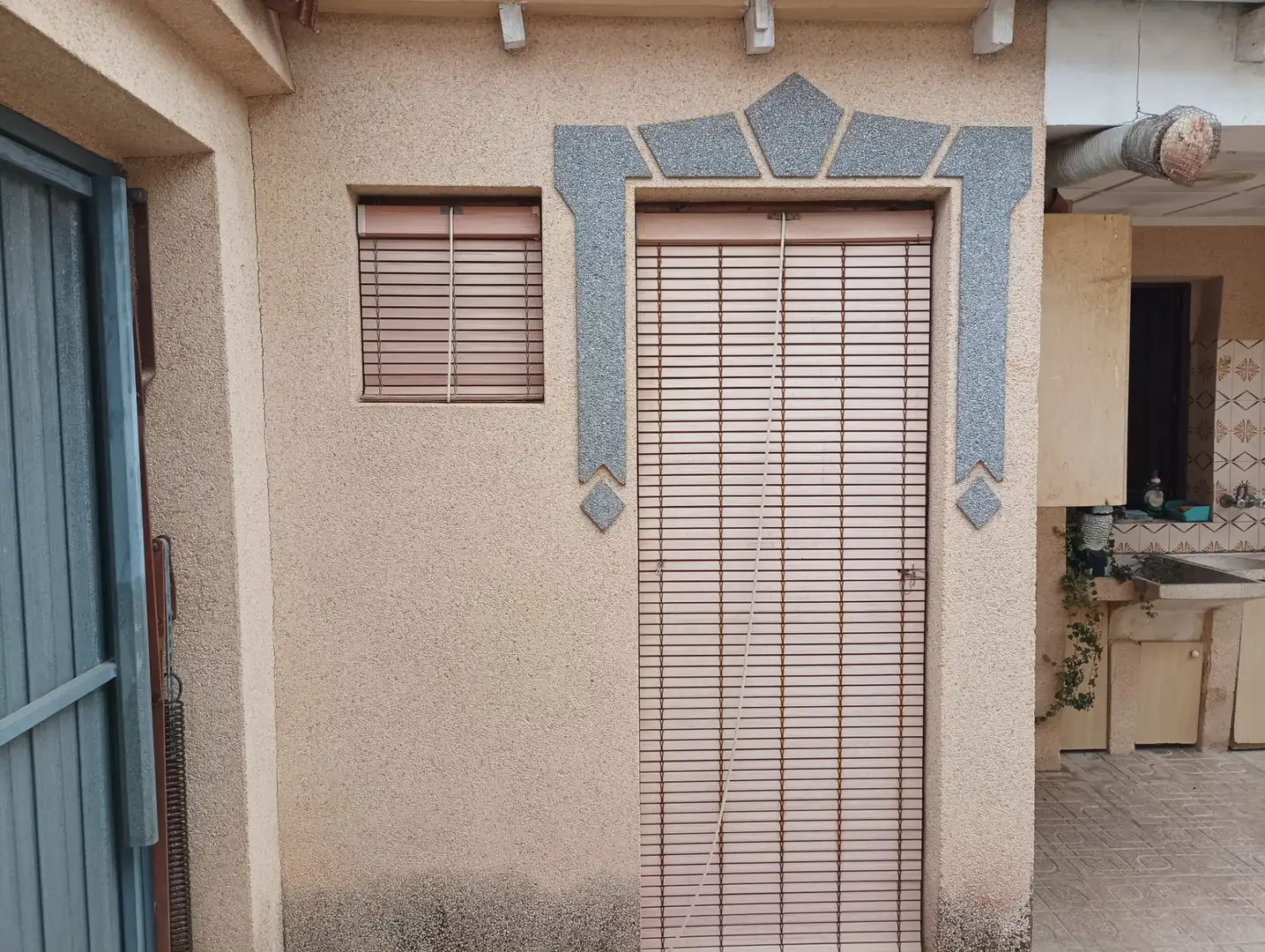 Vista exterior de Casa o chalet en venta en Crevillent con Aire acondicionado, Calefacción y Terraza