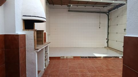 Foto 3 von Erdgeschoss zum Verkauf in Carrer Sant Bru, Casagemes, Badalona