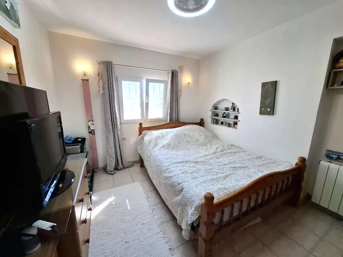 Habitación de Casa o chalet en venta en Guardamar del Segura con Calefacción, Jardín privado y Terraza