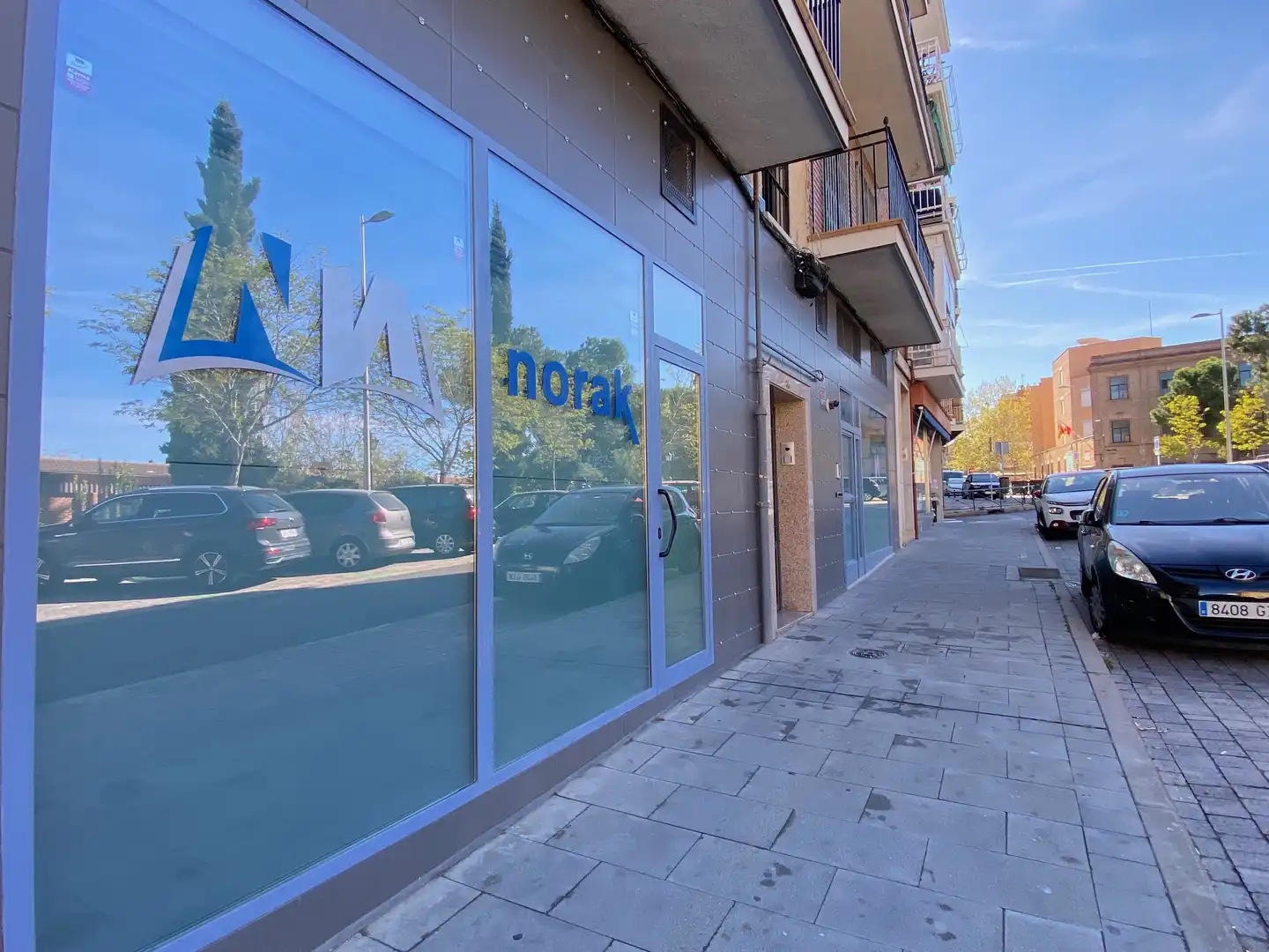 Exterior view of Office for rent in Madrid  with Air Conditioner, Heating and Balcony