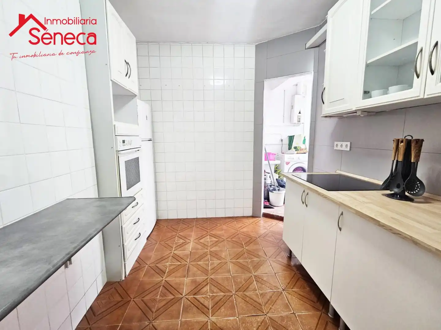 Cocina de Piso de alquiler en Córdoba con Terraza y Amueblado