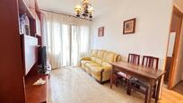 Living room of Flat for sale in  Barcelona Capital  with Balcony