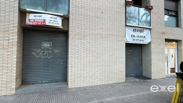 Local comercial en Alquiler en Fontsanta - Fatjó