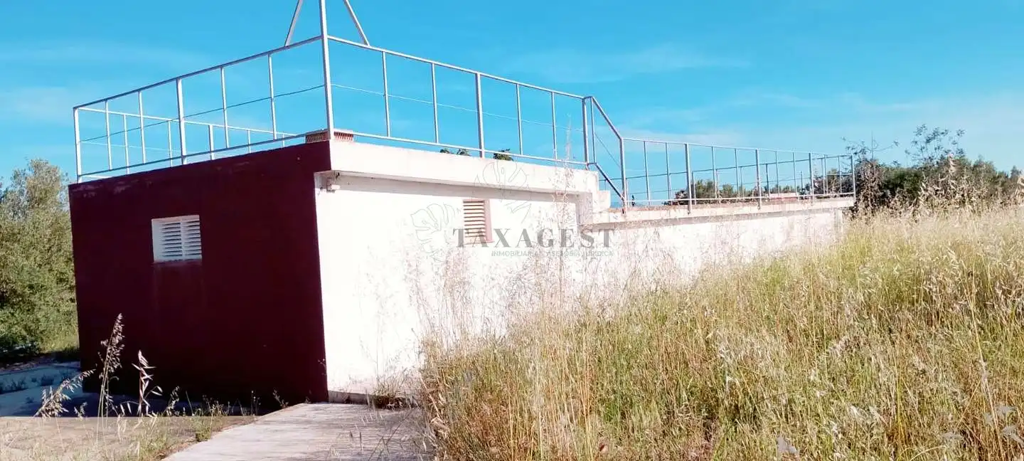 Finca rústica en venta en Aldover con Terraza y Piscina