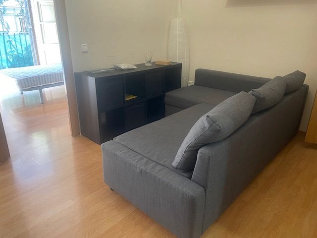Sala d'estar de Pis de lloguer en Badalona amb Terrassa, Moblat i Forn