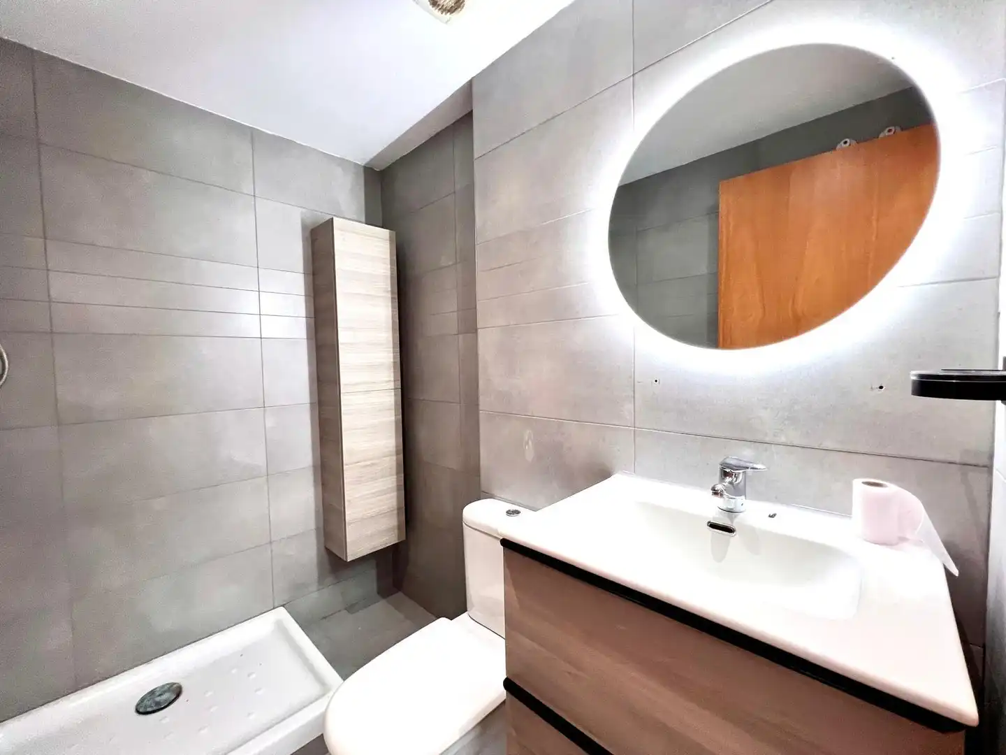 Bathroom of Duplexes for sale in Santa Bàrbara