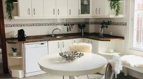 Foto 3 de Casa o xalet de lloguer a Costabella, Marbella
