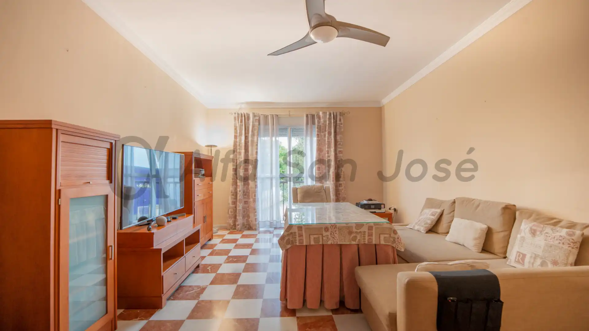 Habitación de Casa adosada en venta en La Rinconada con Amueblado