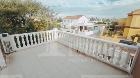 Foto 3 de Casa adosada en venda a Carrer L'alcalatén, La Torre - Playa de Chilches, Moncofa