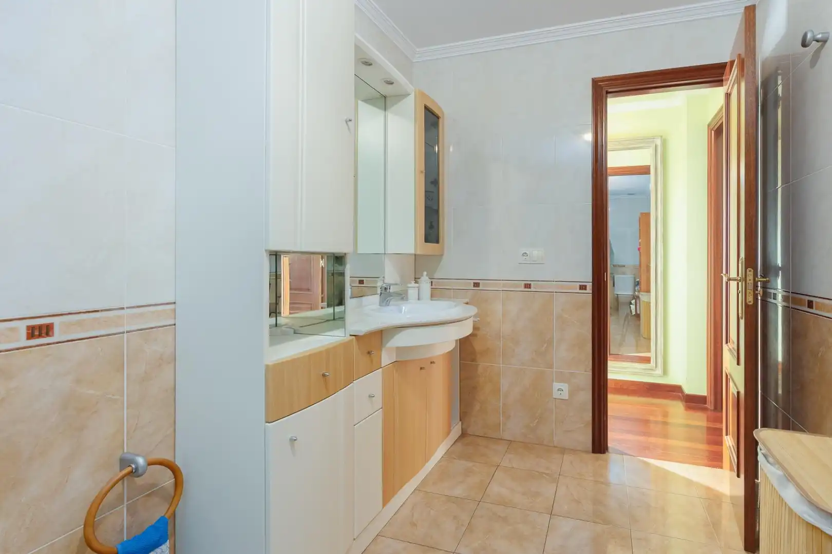 Badezimmer von Haus oder Chalet zum Verkauf in Moaña mit Heizung, Abstellraum und Balkon