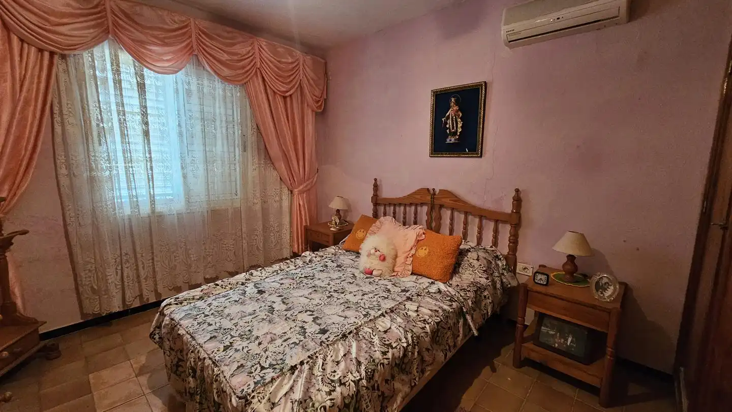 Dormitori de Casa o xalet en venda en San Bartolomé de Tirajana amb Jardí privat, Terrassa i Piscina