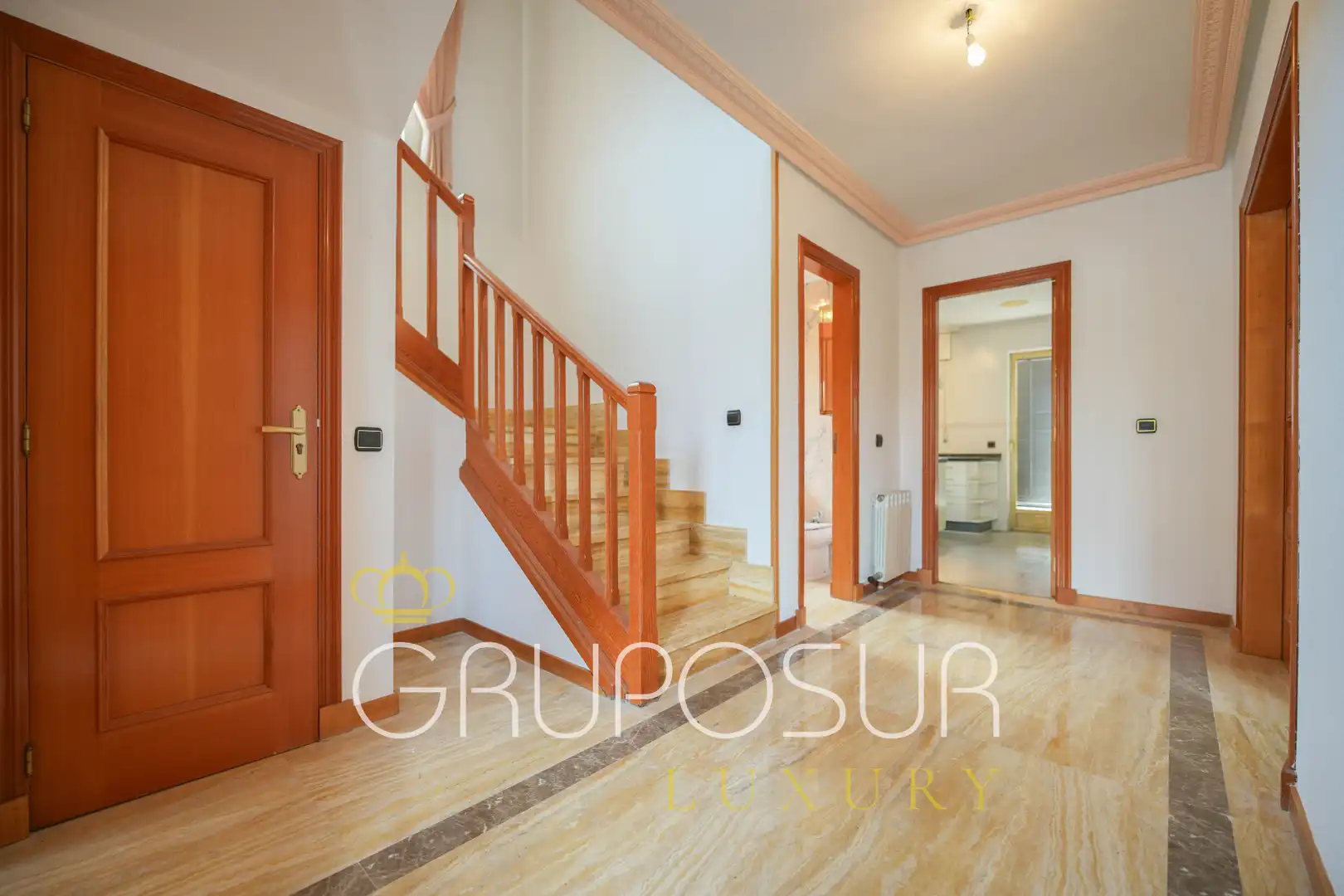 Casa aparellada amb jardí en venda a Calle Castilla y León 22, imagen 35