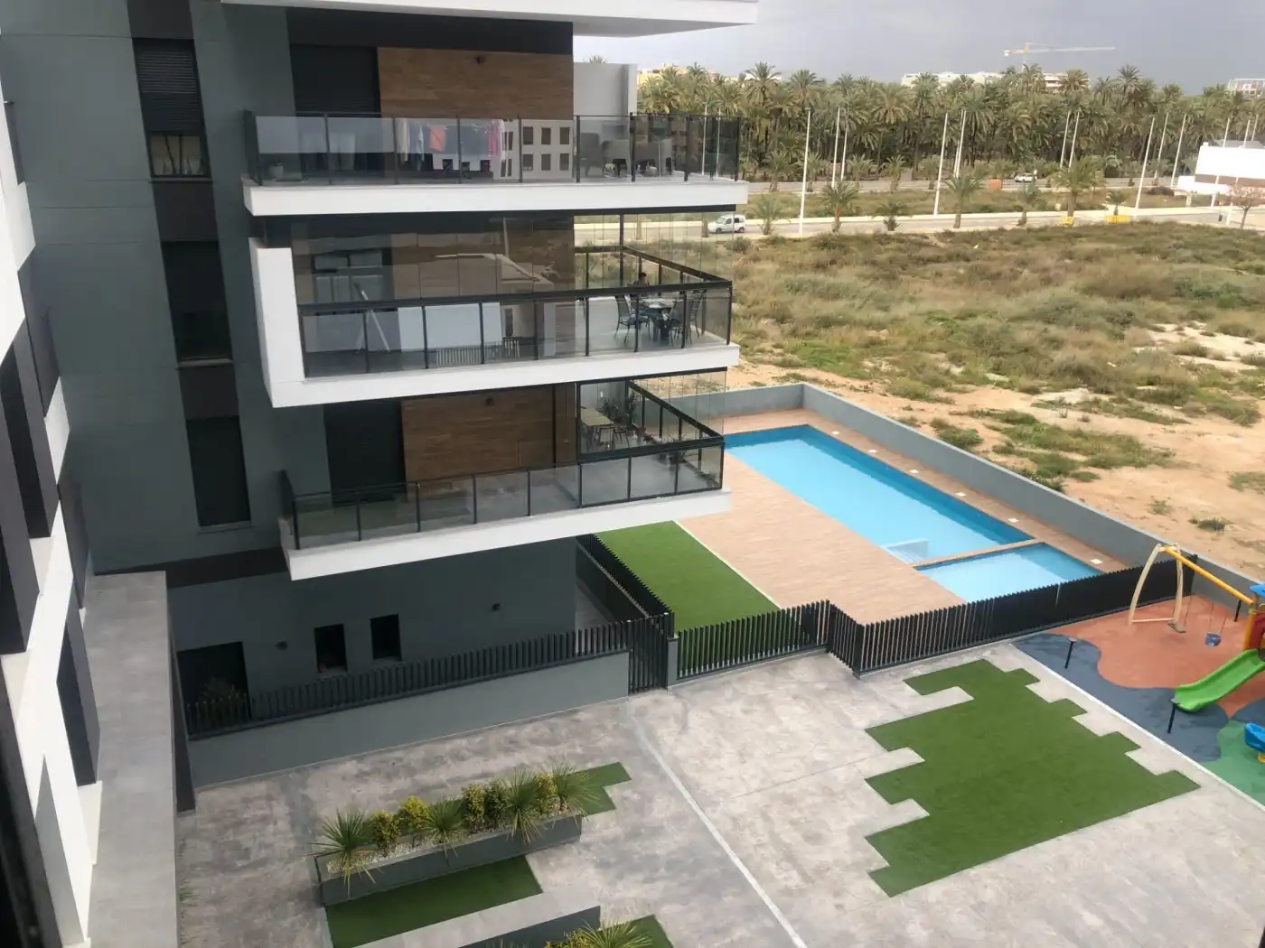 Piscina de Pis de lloguer en Elche ciudad