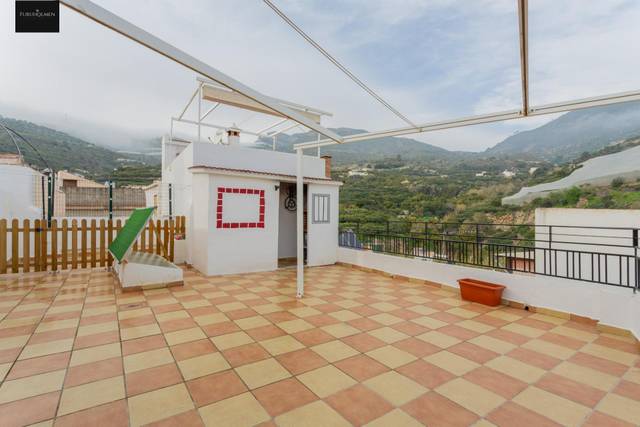 Casa-chalet en Venta en Calle MANUEL DE FALLA en Ítrabo