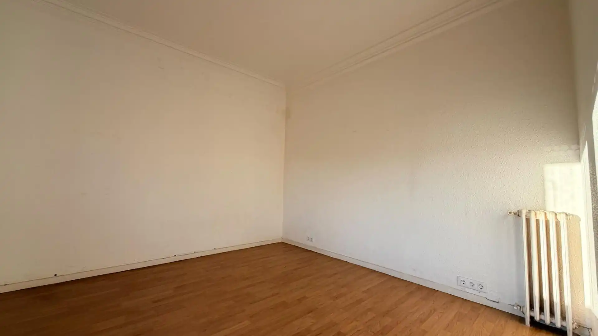 Habitación de Piso en venta en Barcelona con Parquet