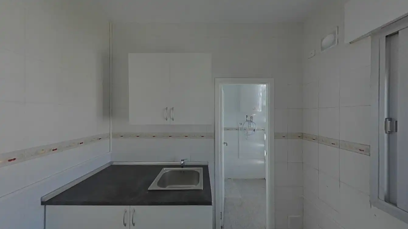 Kitchen of Flat for sale in Sevilla