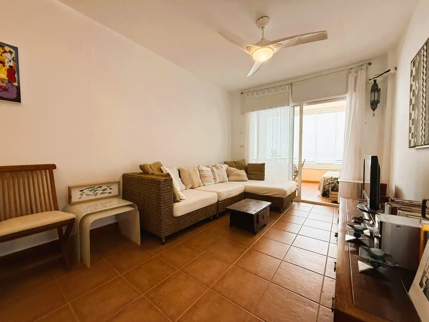 Sala de estar de Piso en venta en Orihuela con Amueblado, Lavadora y Piscina comunitaria