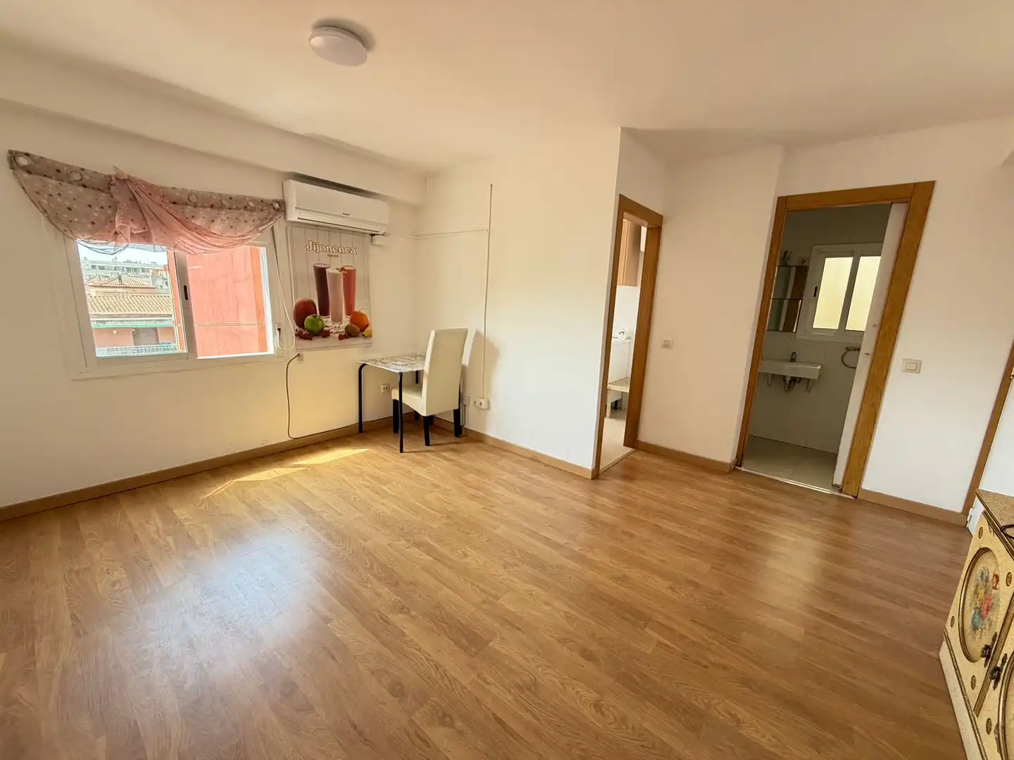 Bedroom of Flat for sale in Salou  with Air Conditioner, Heating and Parquet flooring