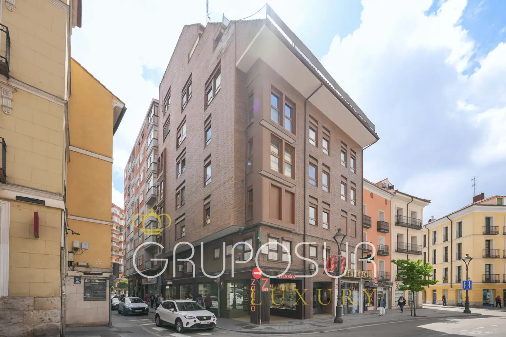 Vista exterior de Pis en venda en Valladolid amb Calefacció, Parquet i Forn