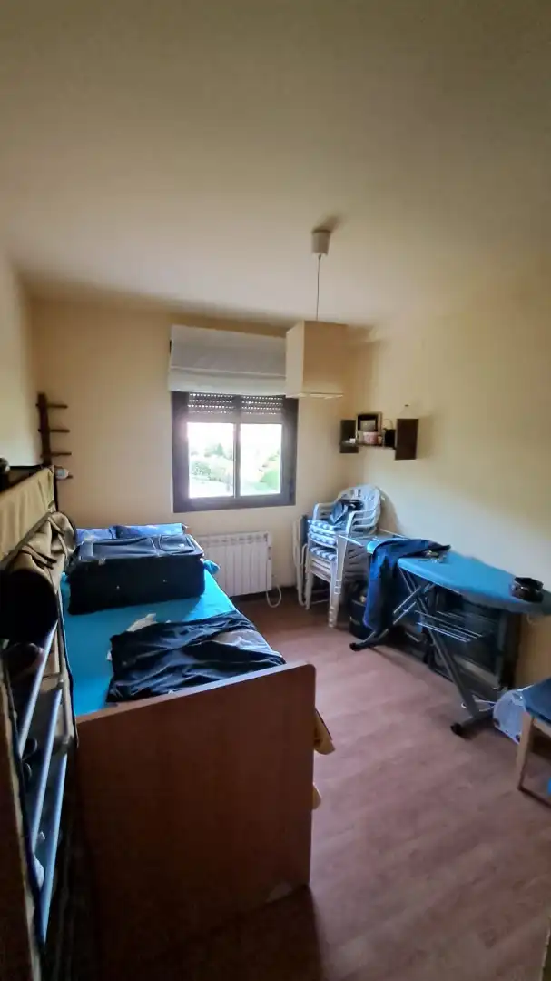 Habitación de Apartamento en venta en San Juan de Gredos con Calefacción, Terraza y Amueblado