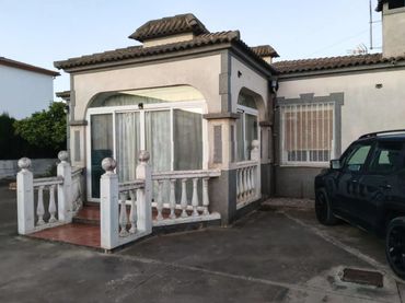Casa amb balcó en venda a Periurbano Este - Campiña
