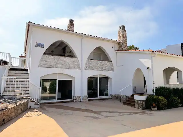 Vista exterior de Casa o chalet en venta en L'Escala con Aire acondicionado, Calefacción y Jardín privado
