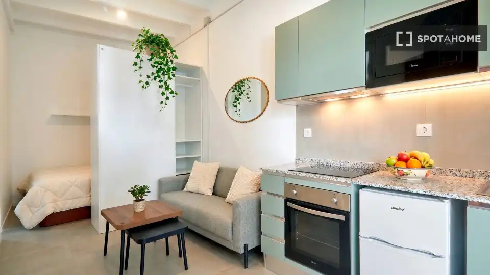 Wohnzimmer von Wohnung zur Miete in Barcelona mit Klimaanlage, Heizung und Möbliert