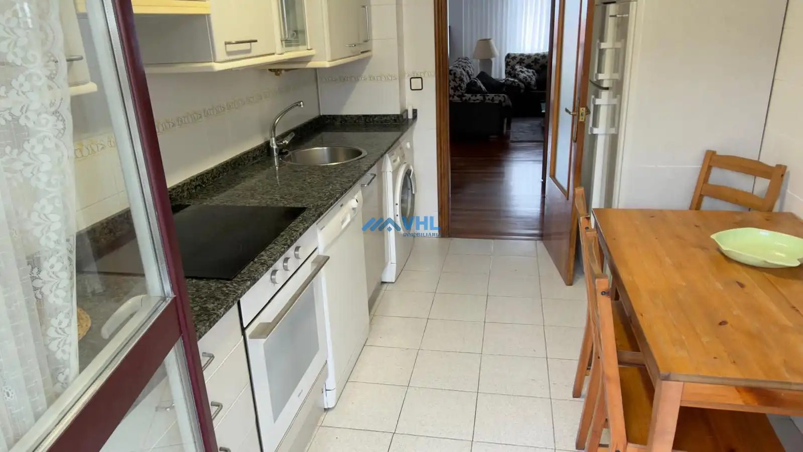 Cocina de Piso de alquiler en Castro-Urdiales con Calefacción, Terraza y Amueblado