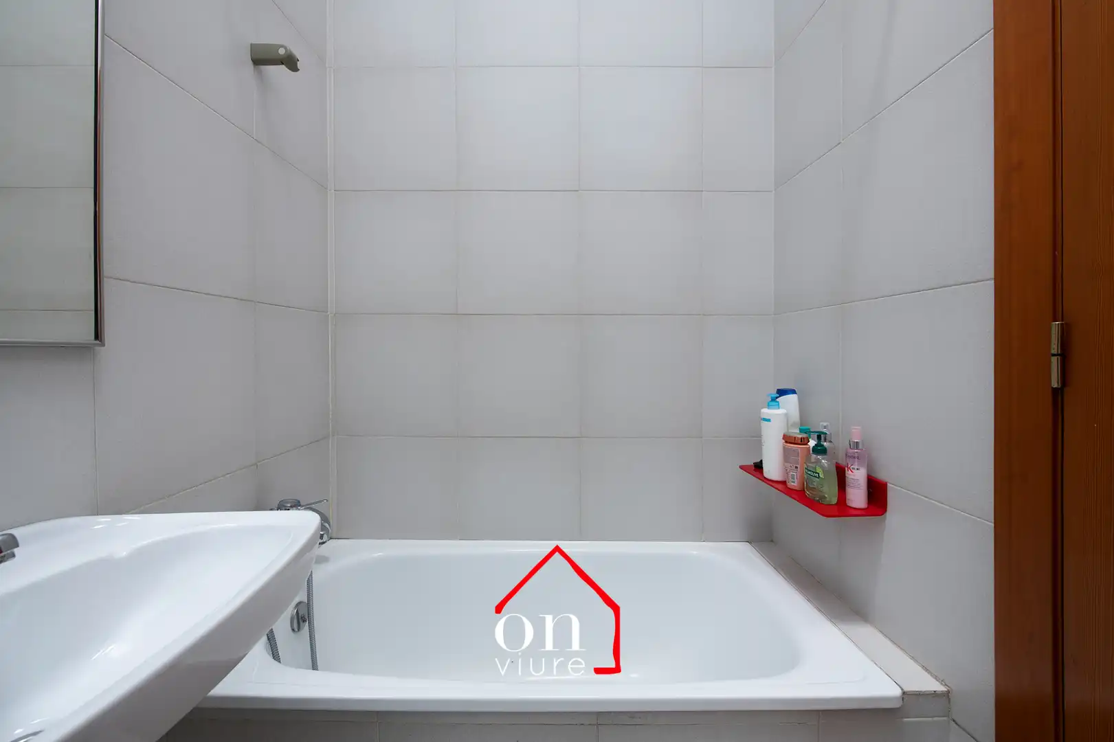 Bany de Casa o xalet en venda en Sant Cugat del Vallès amb Calefacció, Jardí privat i Terrassa
