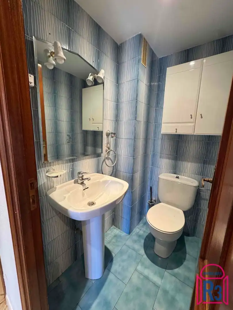 Bathroom of Flat for sale in León Capital   with Heating, Terrace and Storage room