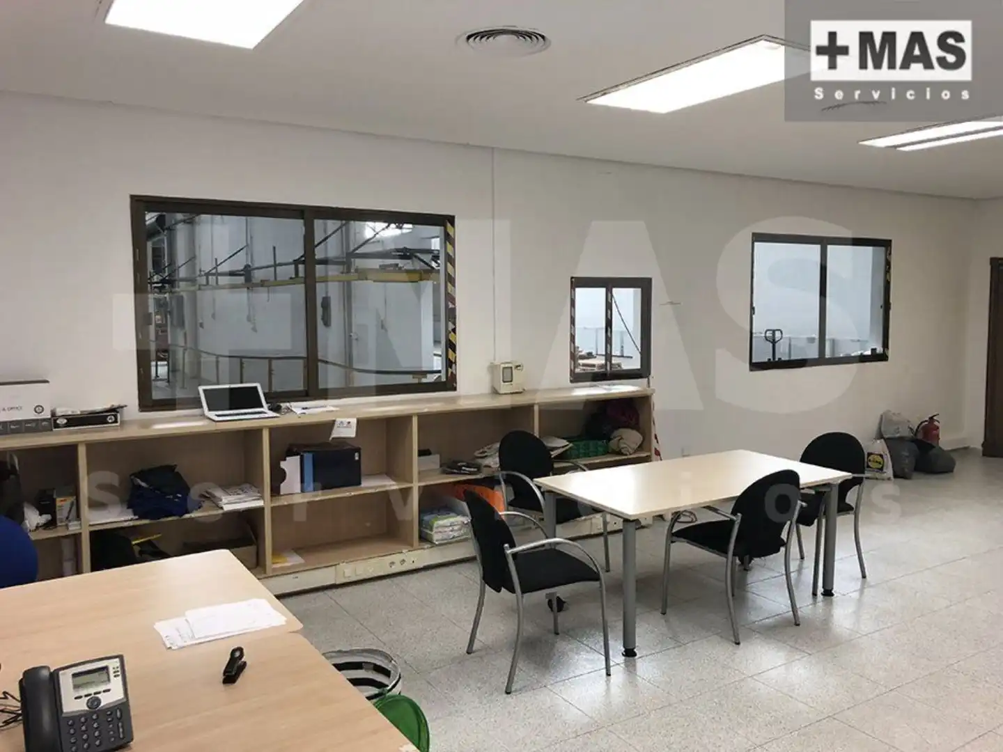 Industrial building to rent in Fuente del Jarro, imagen 3
