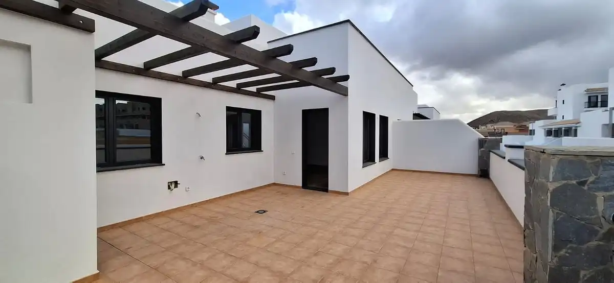 Terrassa de Apartament en venda en La Oliva amb Terrassa i Piscina comunitària