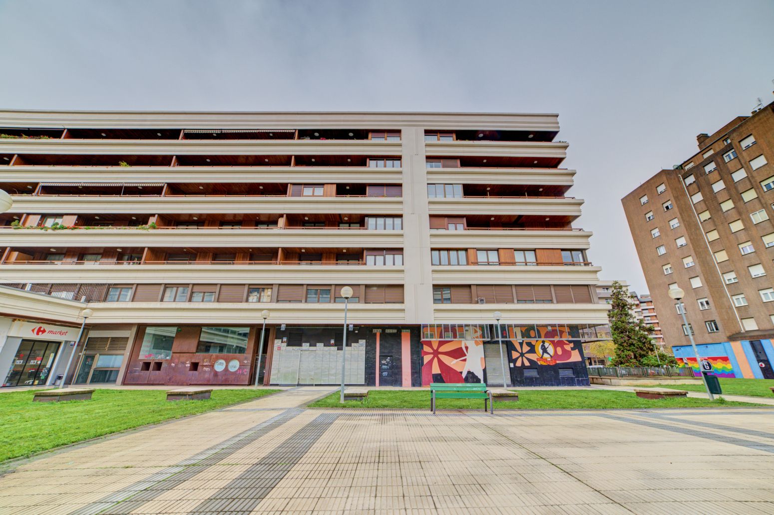 Vista exterior de Local en venta en  Pamplona / Iruña con Aire acondicionado y Terraza