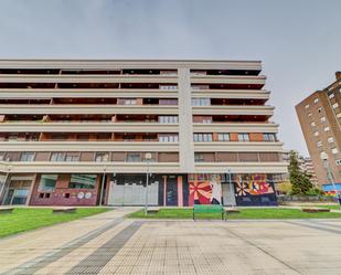 Exterior view of Premises for sale in  Pamplona / Iruña  with Air Conditioner and Terrace