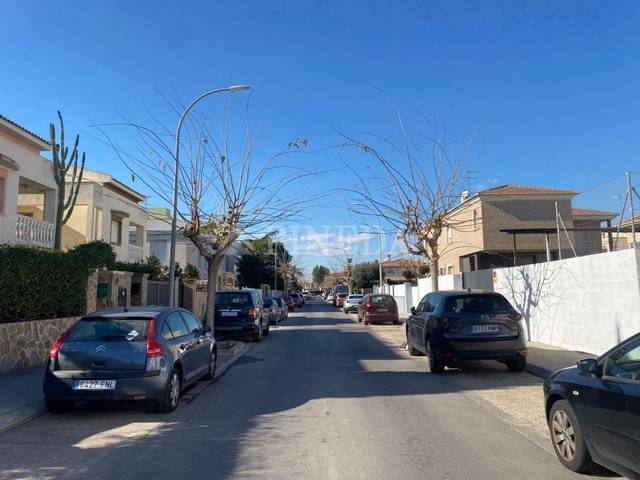 Terreno residencial en Venta en Calle de Almenares en El Puig