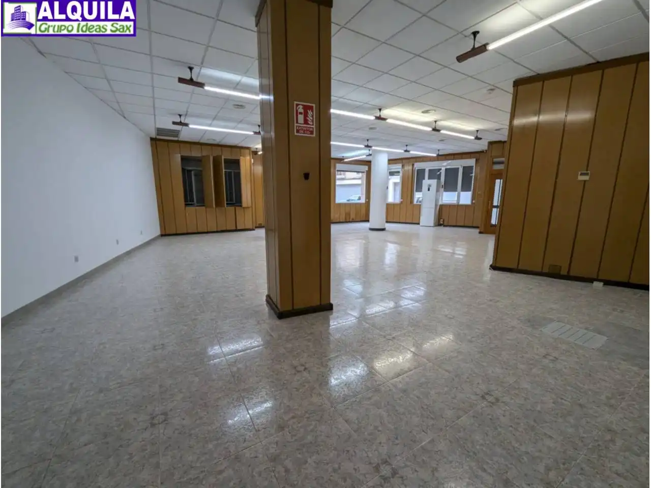 Business premises for sale in Calle Médico Cortés, imagen 5