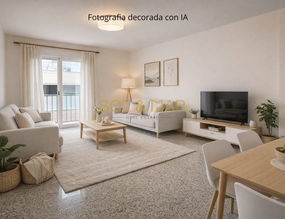 Sala de estar de Piso en venta en Fuengirola con Calefacción y Trastero