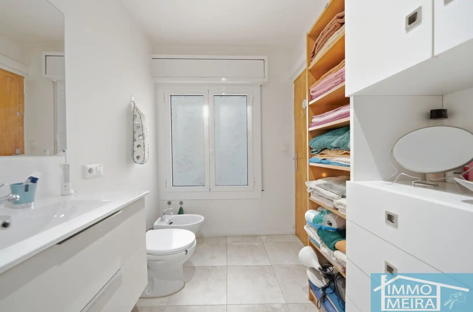 Bany de Apartament en venda en Roses amb Aire condicionat, Calefacció i Terrassa
