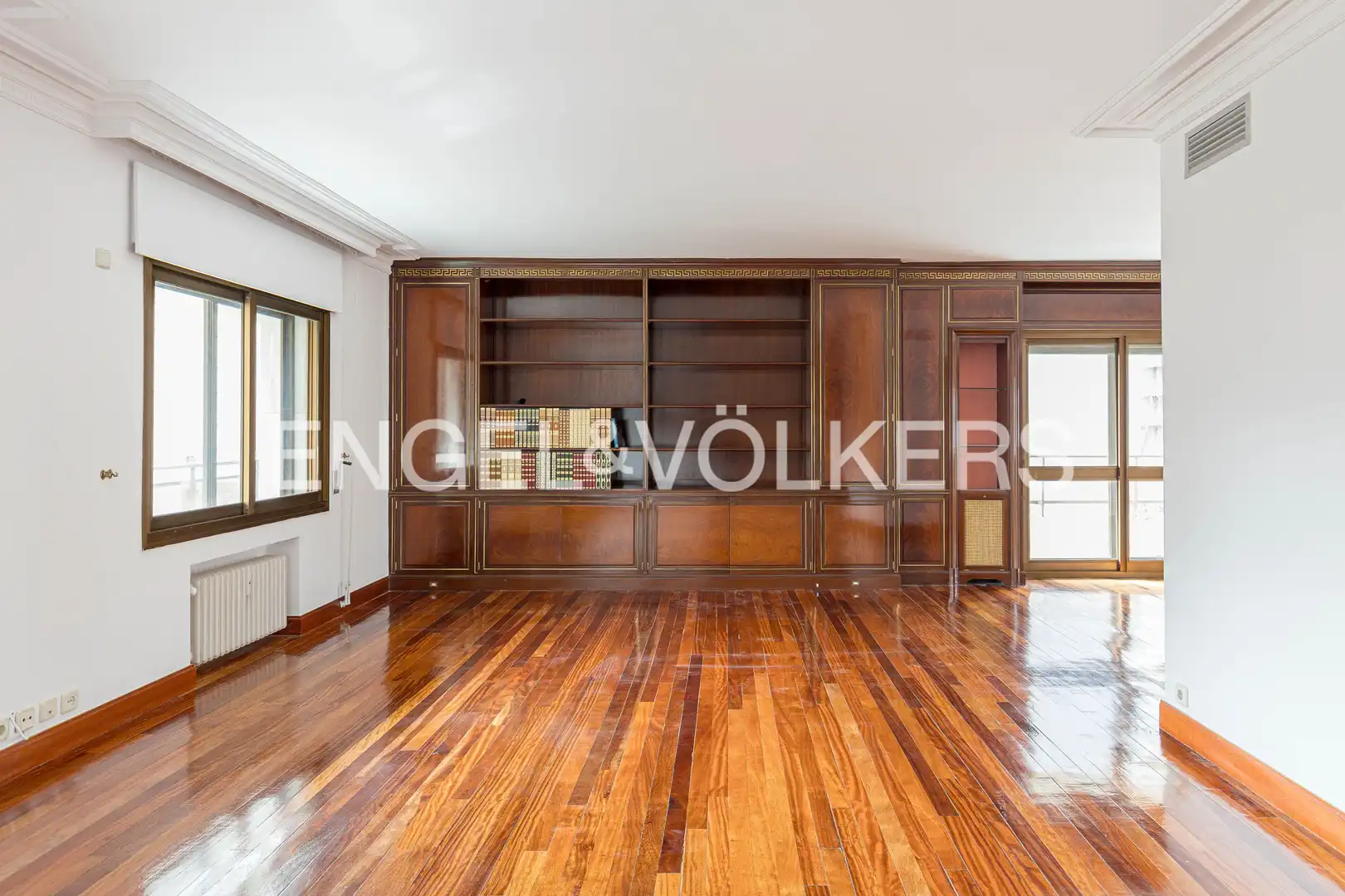 Living room of Flat for rent in Madrid  with Air Conditioner, Heating and Private garden