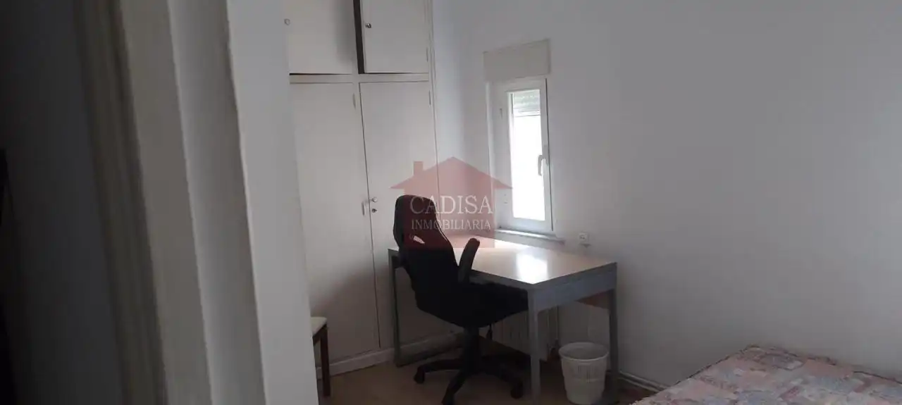 Bedroom of Flat for rent in Salamanca  with Heating, Terrace and Furnished
